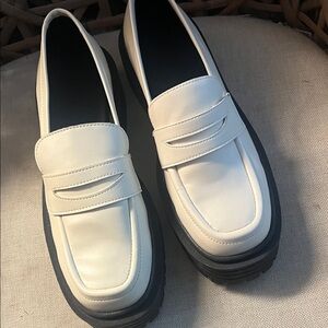 New Svegan Mask Cream Loafers 41 Unique